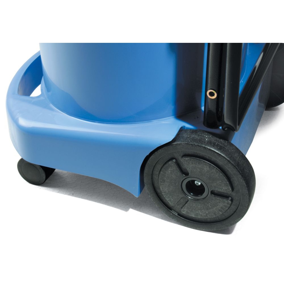 Numatic Wet & Dry Vacuum Cleaner 27L WV470-2