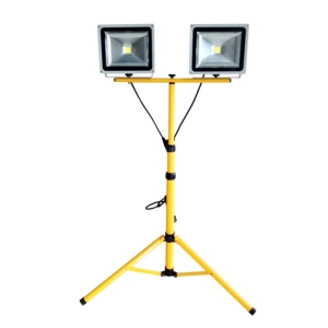 LED Twin Tripod Stand Site Light 2x30W